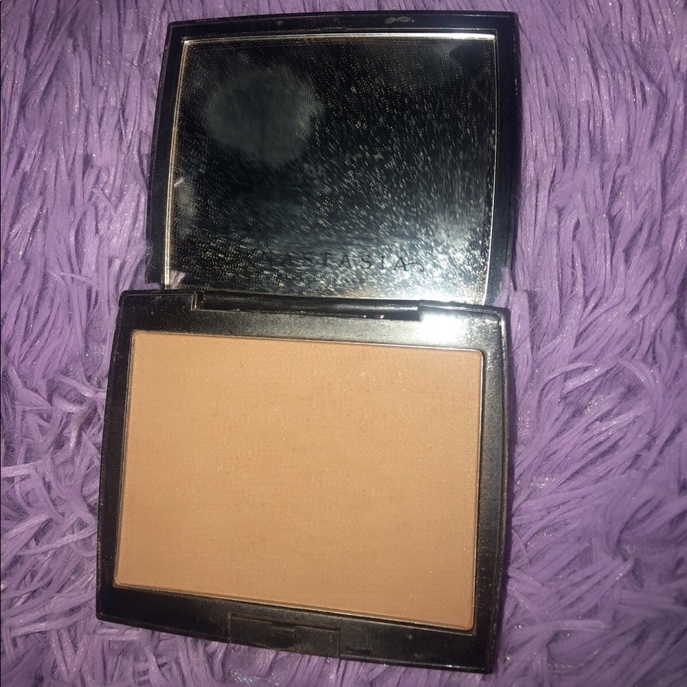 ANASTASIA BEVERLY HILLS BRONZER